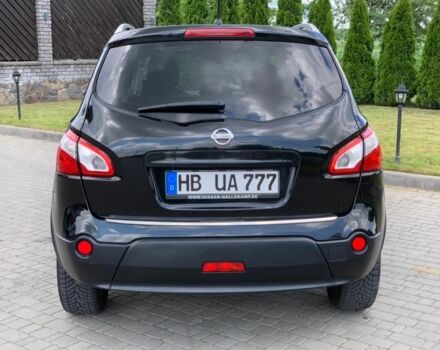 Черный Ниссан Кашкай, объемом двигателя 2 л и пробегом 265 тыс. км за 12500 $, фото 5 на Automoto.ua
