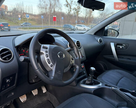 Черный Ниссан Кашкай, объемом двигателя 2 л и пробегом 240 тыс. км за 9999 $, фото 29 на Automoto.ua