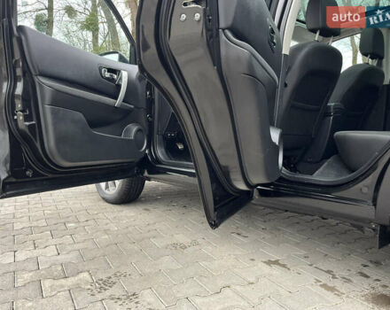 Черный Ниссан Кашкай, объемом двигателя 0 л и пробегом 239 тыс. км за 9650 $, фото 19 на Automoto.ua