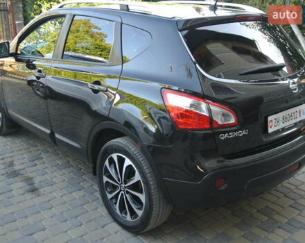 Черный Ниссан Кашкай, объемом двигателя 2 л и пробегом 220 тыс. км за 13500 $, фото 4 на Automoto.ua