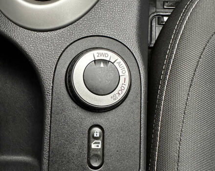 Черный Ниссан Кашкай, объемом двигателя 2 л и пробегом 225 тыс. км за 11350 $, фото 6 на Automoto.ua