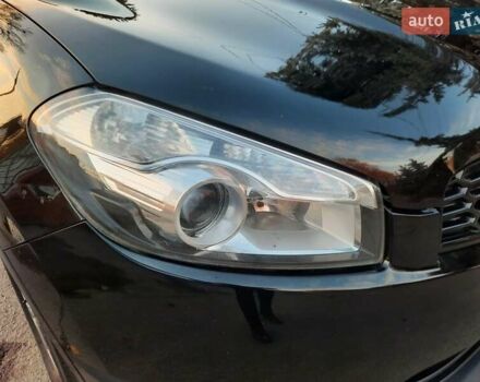 Черный Ниссан Кашкай, объемом двигателя 1.6 л и пробегом 211 тыс. км за 10800 $, фото 76 на Automoto.ua