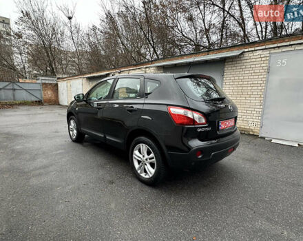 Черный Ниссан Кашкай, объемом двигателя 1.5 л и пробегом 220 тыс. км за 11499 $, фото 30 на Automoto.ua