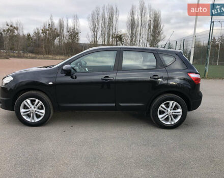 Черный Ниссан Кашкай, объемом двигателя 1.5 л и пробегом 192 тыс. км за 11500 $, фото 3 на Automoto.ua