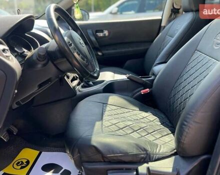 Черный Ниссан Кашкай, объемом двигателя 2 л и пробегом 236 тыс. км за 9600 $, фото 10 на Automoto.ua