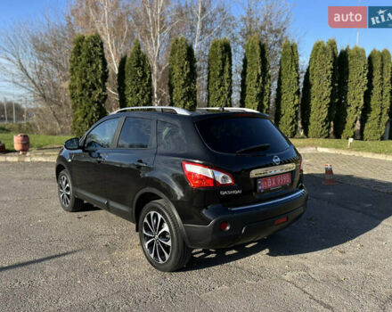 Черный Ниссан Кашкай, объемом двигателя 1.5 л и пробегом 113 тыс. км за 11990 $, фото 4 на Automoto.ua