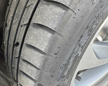 Черный Ниссан Кашкай, объемом двигателя 1.6 л и пробегом 216 тыс. км за 10999 $, фото 18 на Automoto.ua