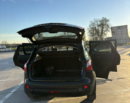 Черный Ниссан Кашкай, объемом двигателя 1.46 л и пробегом 261 тыс. км за 10700 $, фото 37 на Automoto.ua