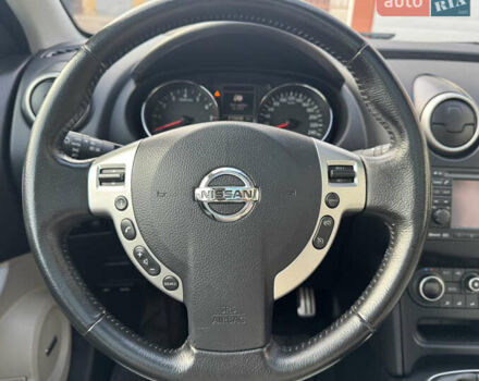 Черный Ниссан Кашкай, объемом двигателя 1.6 л и пробегом 216 тыс. км за 10999 $, фото 20 на Automoto.ua