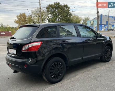 Чорний Ніссан Кашкай, об'ємом двигуна 1.6 л та пробігом 170 тис. км за 11700 $, фото 7 на Automoto.ua