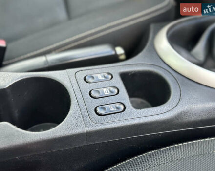 Черный Ниссан Кашкай, объемом двигателя 1.5 л и пробегом 241 тыс. км за 10600 $, фото 27 на Automoto.ua