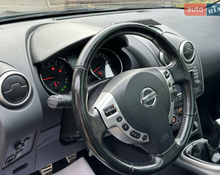 Чорний Ніссан Кашкай, об'ємом двигуна 1.6 л та пробігом 239 тис. км за 9590 $, фото 30 на Automoto.ua
