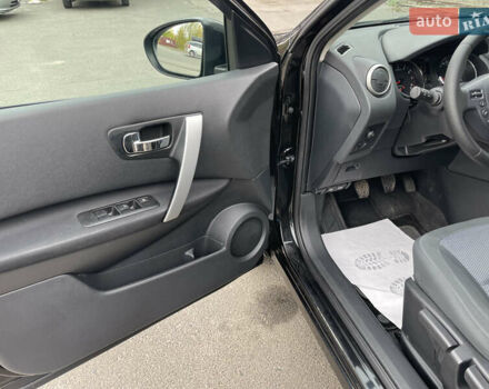 Чорний Ніссан Кашкай, об'ємом двигуна 1.6 л та пробігом 170 тис. км за 11700 $, фото 27 на Automoto.ua