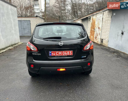 Черный Ниссан Кашкай, объемом двигателя 1.5 л и пробегом 220 тыс. км за 11499 $, фото 6 на Automoto.ua