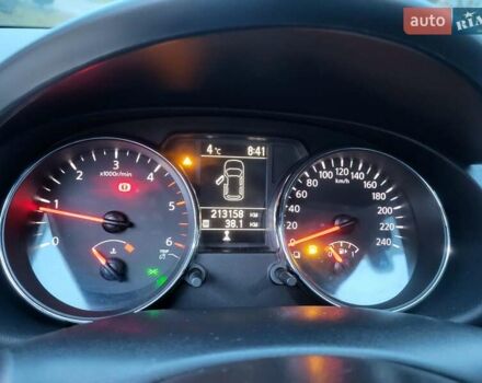 Чорний Ніссан Кашкай, об'ємом двигуна 1.5 л та пробігом 213 тис. км за 10400 $, фото 104 на Automoto.ua