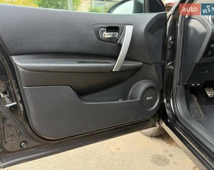 Черный Ниссан Кашкай, объемом двигателя 1.5 л и пробегом 207 тыс. км за 10850 $, фото 20 на Automoto.ua