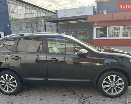 Черный Ниссан Кашкай, объемом двигателя 1.6 л и пробегом 216 тыс. км за 10999 $, фото 4 на Automoto.ua