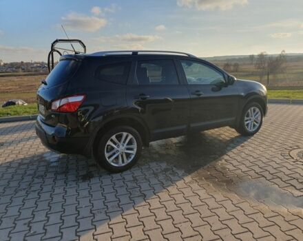 Чорний Ніссан Кашкай, об'ємом двигуна 2 л та пробігом 182 тис. км за 11000 $, фото 3 на Automoto.ua