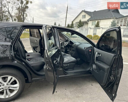 Чорний Ніссан Кашкай, об'ємом двигуна 1.6 л та пробігом 211 тис. км за 10300 $, фото 60 на Automoto.ua