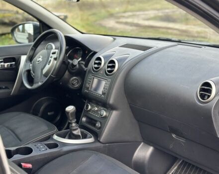 Черный Ниссан Кашкай, объемом двигателя 1.5 л и пробегом 241 тыс. км за 10500 $, фото 17 на Automoto.ua