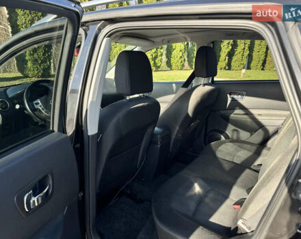 Черный Ниссан Кашкай, объемом двигателя 1.5 л и пробегом 113 тыс. км за 11990 $, фото 9 на Automoto.ua