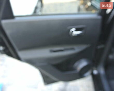 Черный Ниссан Кашкай, объемом двигателя 2 л и пробегом 220 тыс. км за 13500 $, фото 14 на Automoto.ua