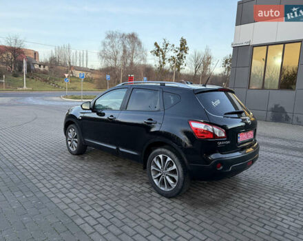 Черный Ниссан Кашкай, объемом двигателя 2 л и пробегом 240 тыс. км за 9999 $, фото 4 на Automoto.ua