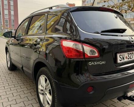 Черный Ниссан Кашкай, объемом двигателя 2 л и пробегом 231 тыс. км за 12700 $, фото 2 на Automoto.ua