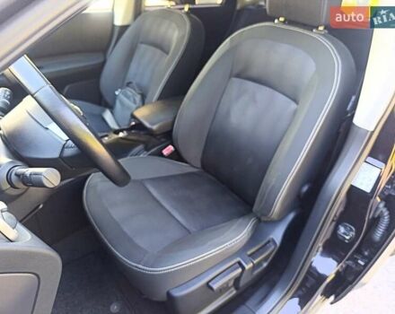 Чорний Ніссан Кашкай, об'ємом двигуна 1.6 л та пробігом 245 тис. км за 11200 $, фото 16 на Automoto.ua