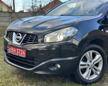 Черный Ниссан Кашкай, объемом двигателя 1.5 л и пробегом 241 тыс. км за 10500 $, фото 1 на Automoto.ua