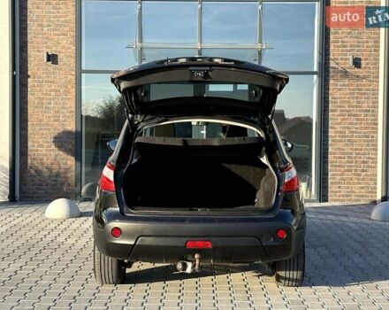 Черный Ниссан Кашкай, объемом двигателя 2 л и пробегом 170 тыс. км за 11490 $, фото 17 на Automoto.ua
