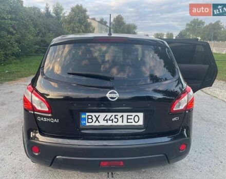Чорний Ніссан Кашкай, об'ємом двигуна 1.46 л та пробігом 310 тис. км за 10000 $, фото 4 на Automoto.ua