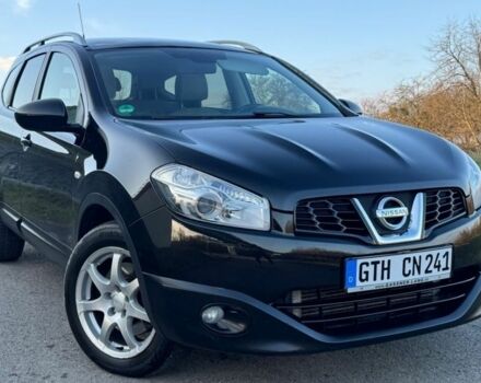 Черный Ниссан Кашкай, объемом двигателя 2 л и пробегом 124 тыс. км за 4000 $, фото 2 на Automoto.ua