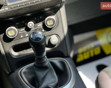 Черный Ниссан Кашкай, объемом двигателя 2 л и пробегом 236 тыс. км за 9600 $, фото 17 на Automoto.ua