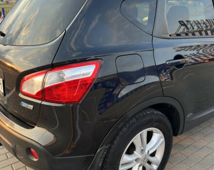 Черный Ниссан Кашкай, объемом двигателя 1.5 л и пробегом 227 тыс. км за 10200 $, фото 1 на Automoto.ua