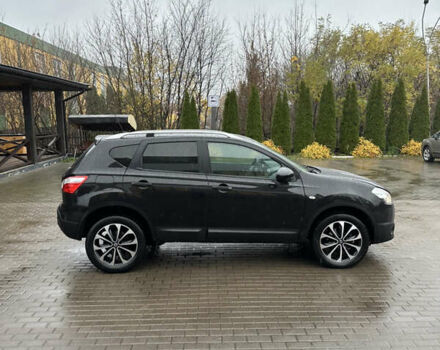 Чорний Ніссан Кашкай, об'ємом двигуна 2 л та пробігом 244 тис. км за 11500 $, фото 6 на Automoto.ua