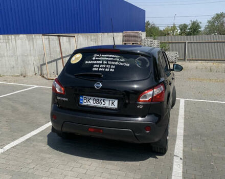 Чорний Ніссан Кашкай, об'ємом двигуна 2 л та пробігом 235 тис. км за 12000 $, фото 5 на Automoto.ua