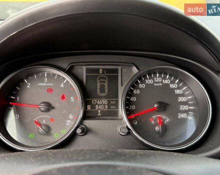 Черный Ниссан Кашкай, объемом двигателя 2 л и пробегом 174 тыс. км за 10999 $, фото 47 на Automoto.ua