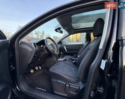 Черный Ниссан Кашкай, объемом двигателя 2 л и пробегом 240 тыс. км за 9999 $, фото 9 на Automoto.ua