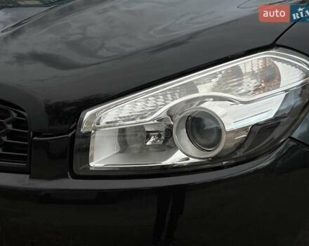 Черный Ниссан Кашкай, объемом двигателя 1.6 л и пробегом 170 тыс. км за 10699 $, фото 7 на Automoto.ua