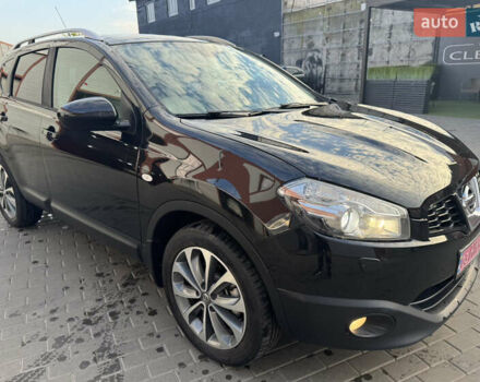 Черный Ниссан Кашкай, объемом двигателя 1.6 л и пробегом 216 тыс. км за 10999 $, фото 3 на Automoto.ua