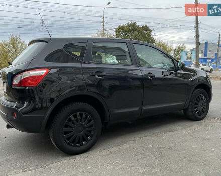 Чорний Ніссан Кашкай, об'ємом двигуна 1.6 л та пробігом 170 тис. км за 11700 $, фото 9 на Automoto.ua