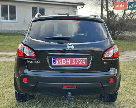 Черный Ниссан Кашкай, объемом двигателя 1.5 л и пробегом 241 тыс. км за 10600 $, фото 17 на Automoto.ua