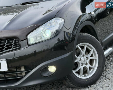 Черный Ниссан Кашкай, объемом двигателя 2 л и пробегом 174 тыс. км за 10999 $, фото 14 на Automoto.ua