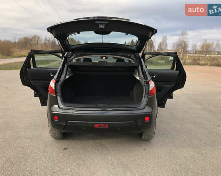 Черный Ниссан Кашкай, объемом двигателя 1.5 л и пробегом 192 тыс. км за 11500 $, фото 62 на Automoto.ua