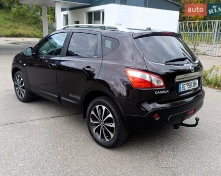 Чорний Ніссан Кашкай, об'ємом двигуна 1.6 л та пробігом 245 тис. км за 11200 $, фото 8 на Automoto.ua
