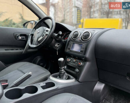 Черный Ниссан Кашкай, объемом двигателя 1.46 л и пробегом 280 тыс. км за 9400 $, фото 60 на Automoto.ua