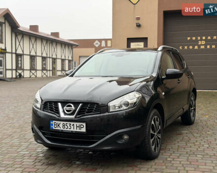 Черный Ниссан Кашкай, объемом двигателя 1.46 л и пробегом 280 тыс. км за 9400 $, фото 19 на Automoto.ua
