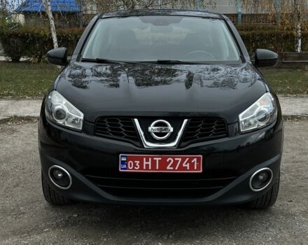 Черный Ниссан Кашкай, объемом двигателя 1.6 л и пробегом 170 тыс. км за 10999 $, фото 3 на Automoto.ua