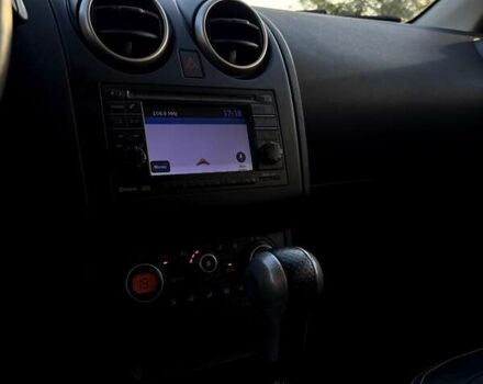 Черный Ниссан Кашкай, объемом двигателя 2 л и пробегом 170 тыс. км за 11490 $, фото 30 на Automoto.ua